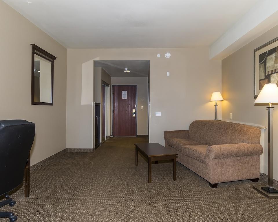 Comfort Suites Seaford Bagian luar foto