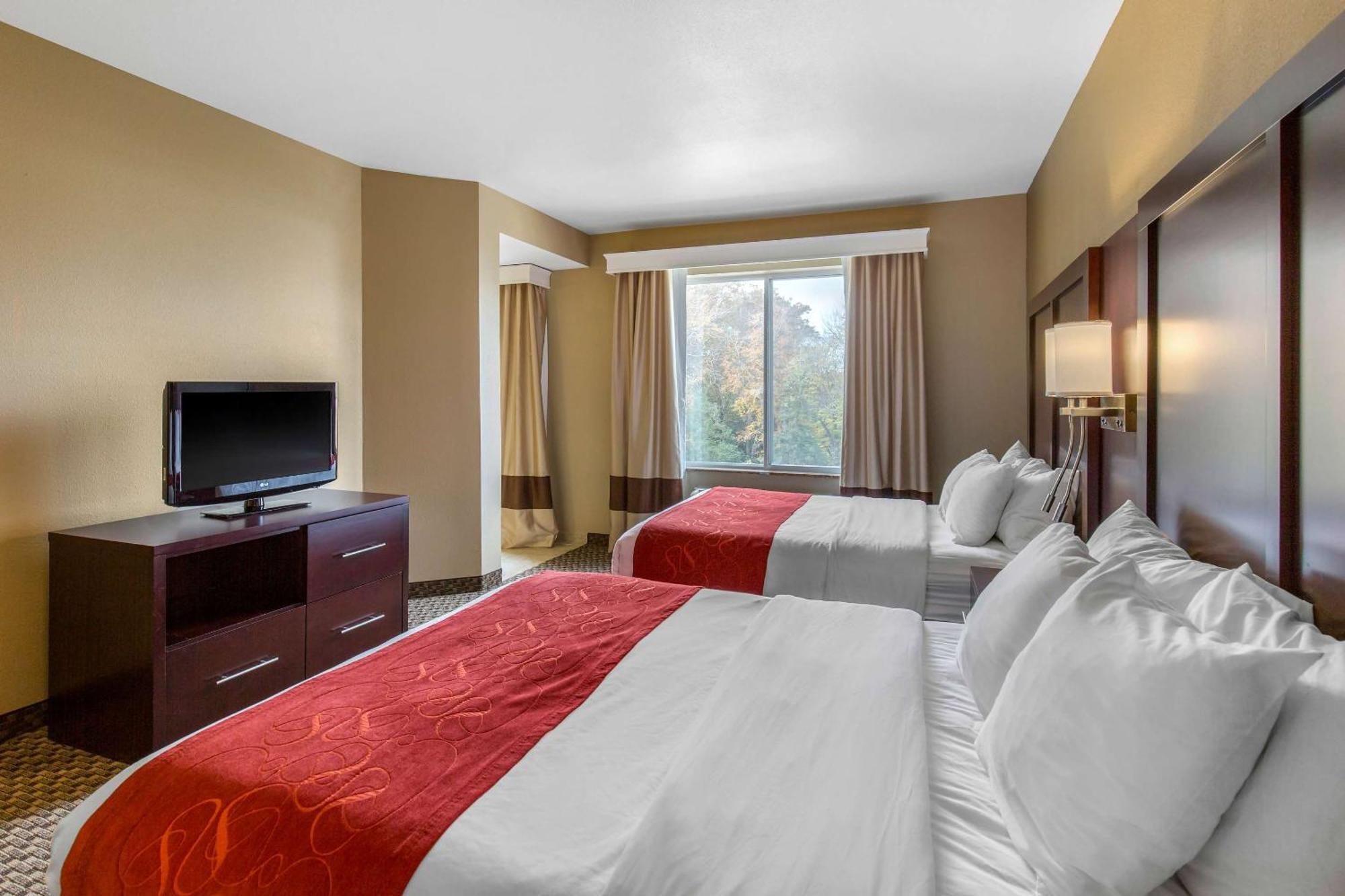 Comfort Suites Seaford Bagian luar foto