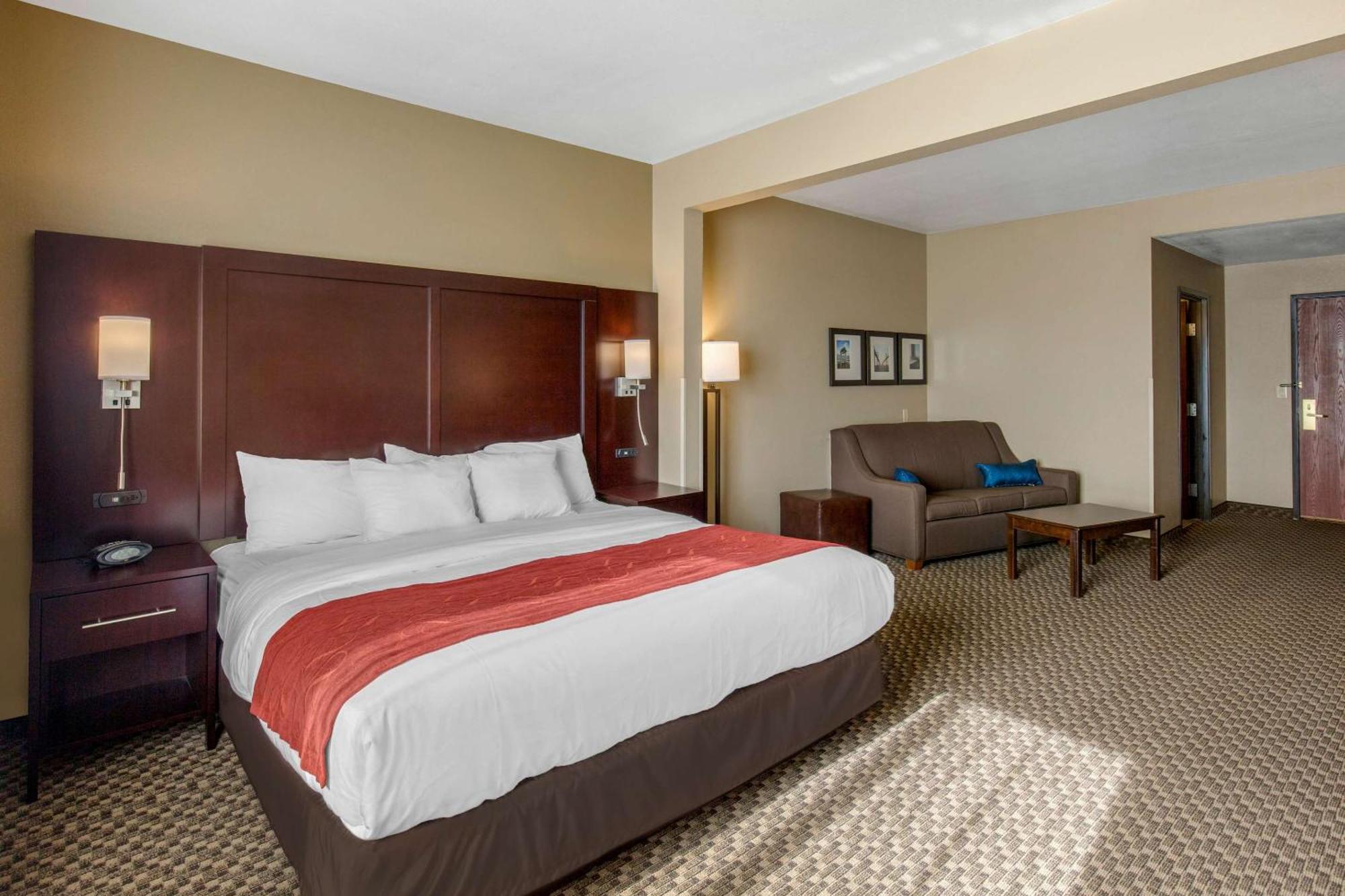 Comfort Suites Seaford Bagian luar foto