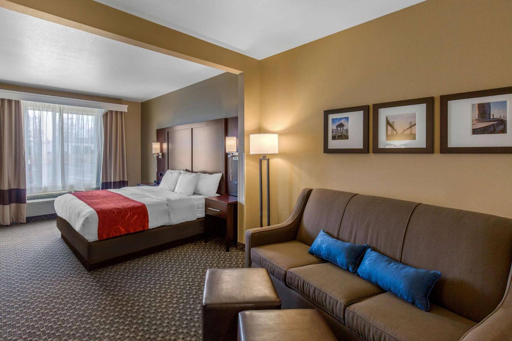 Comfort Suites Seaford Bagian luar foto